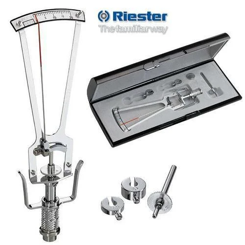 Applanation Tonometer
